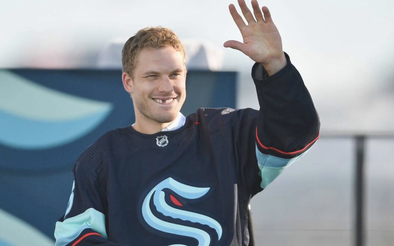 Seattle Kraken, Jamie Oleksiak