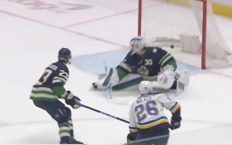 Read more about the article St. Louis Blues 5, Vancouver Canucks 1 – Dull Ugly