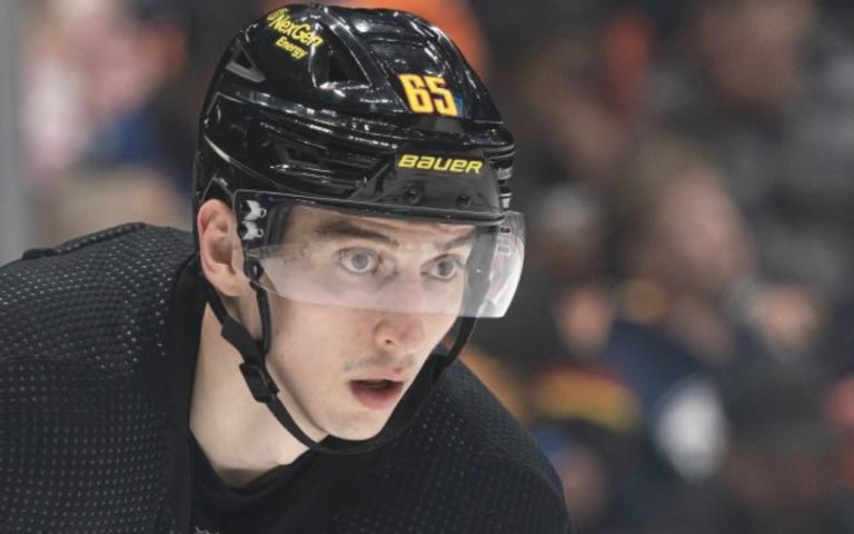 Read more about the article Canucks Prove Players, Coaches Don’t Tank