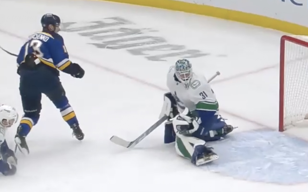 Vancouver Canucks, St. Louis Blues