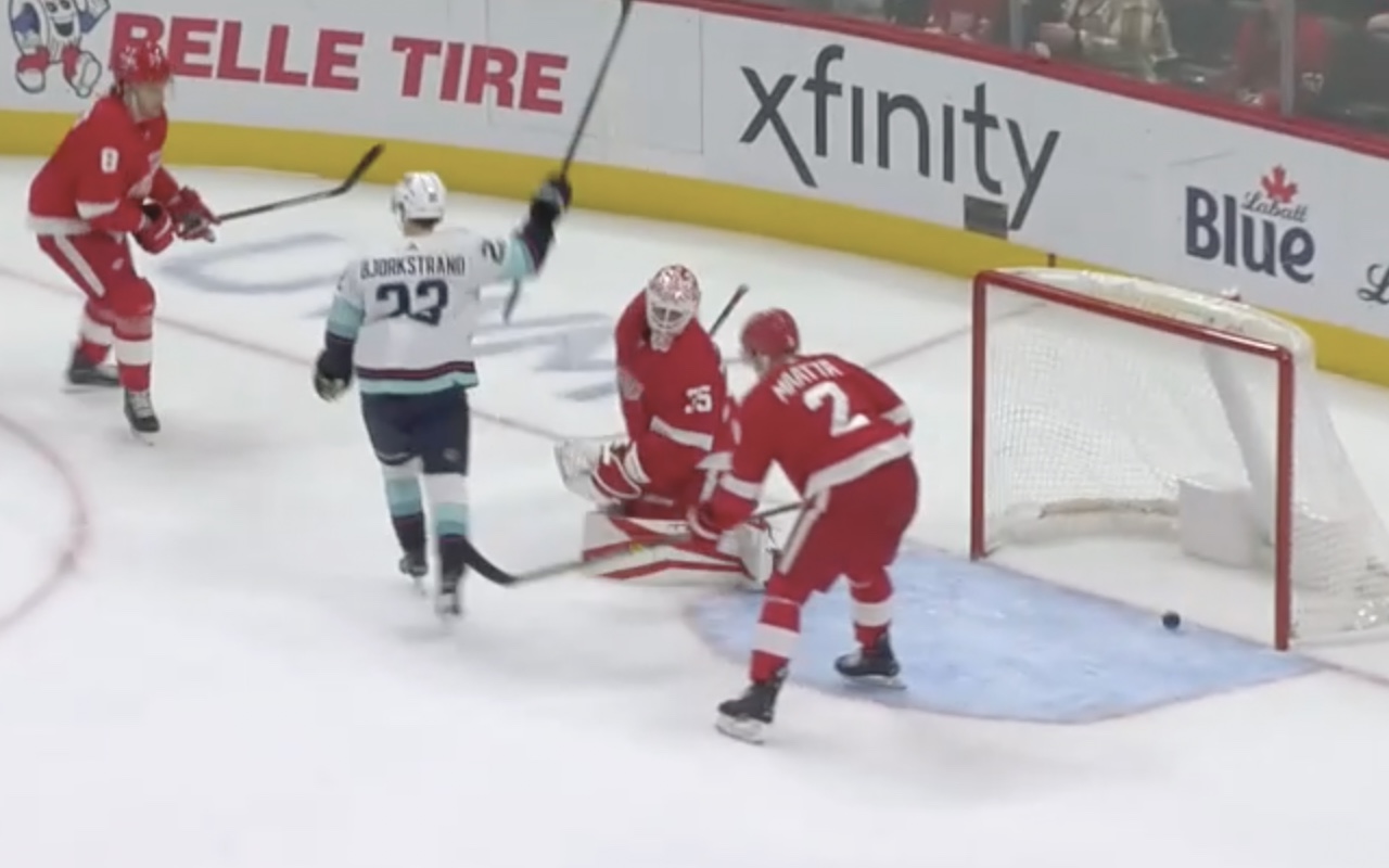 Seattle Kraken, Oliver Bjorkstrand