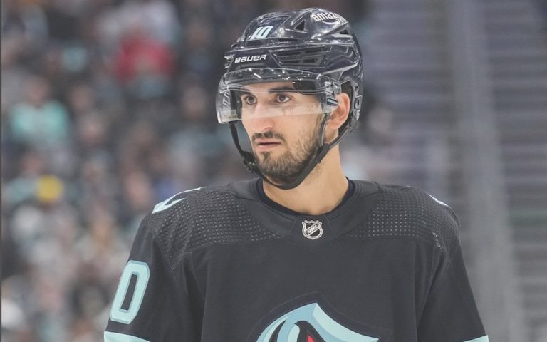 Read more about the article Kraken’s Matty Beniers Up For 1 NHL Award, Not 2