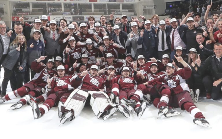 Read more about the article Kraken Daily: Hot Seattle Prospects, Hot NHL Cats