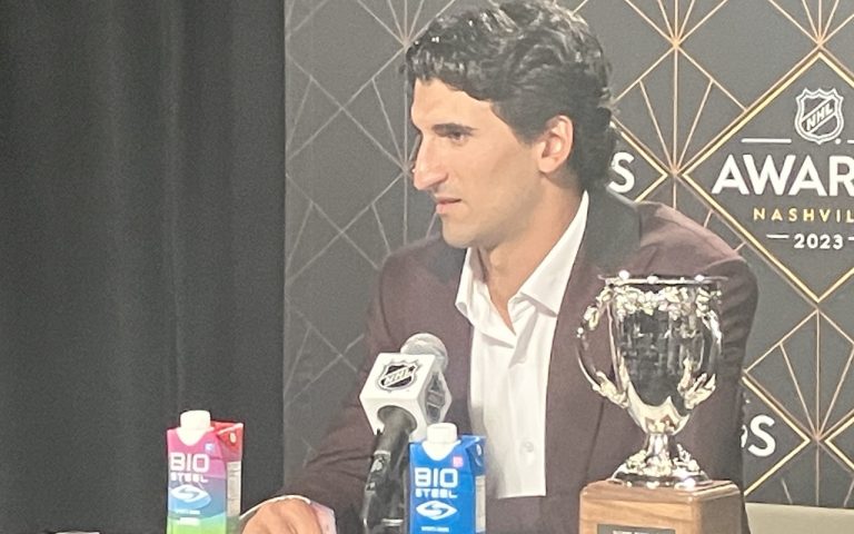 Read more about the article Kraken’s Beniers Wins Calder, Hakstol Short On Adams