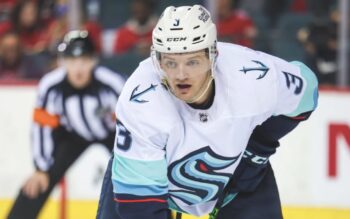 The Kraken Sign 2 Forwards, Re-Sign 1 Defenseman