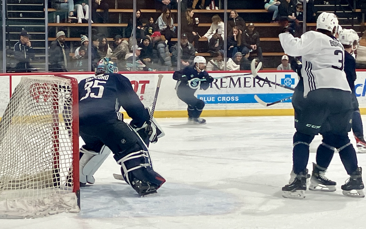 Kraken Sunday practice