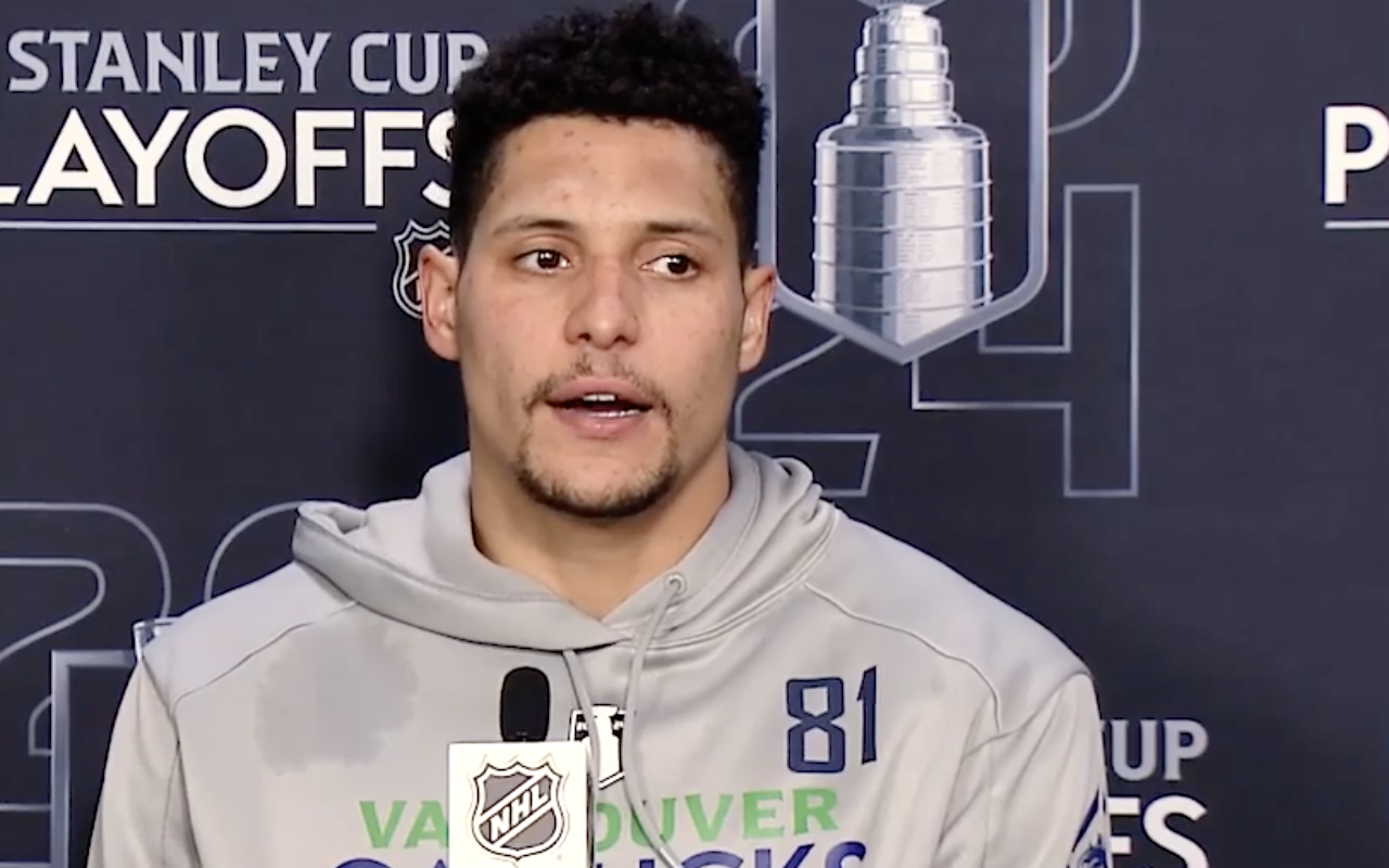 Vancouver Canucks, Dakota Joshua