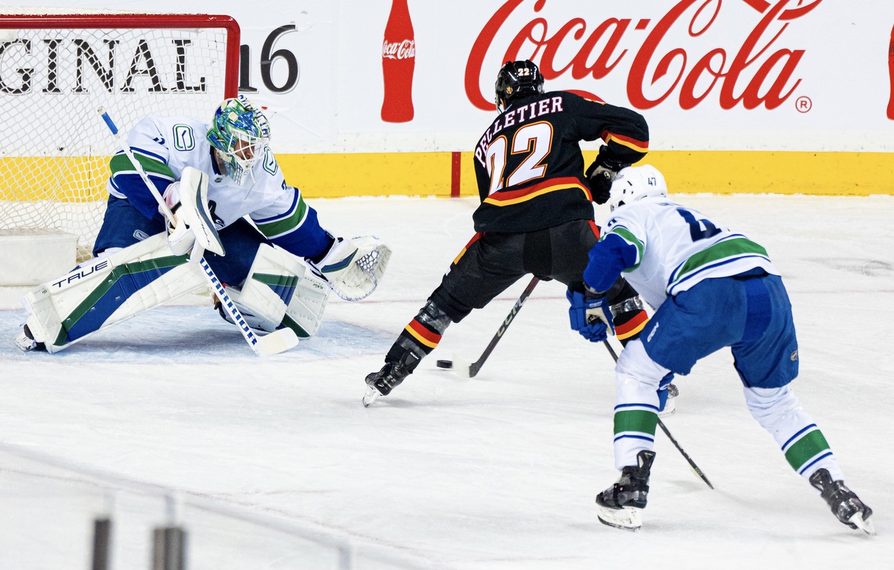 Canucks, Flames