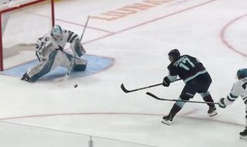 Kraken Whip NHL’s Worst Team 6-2