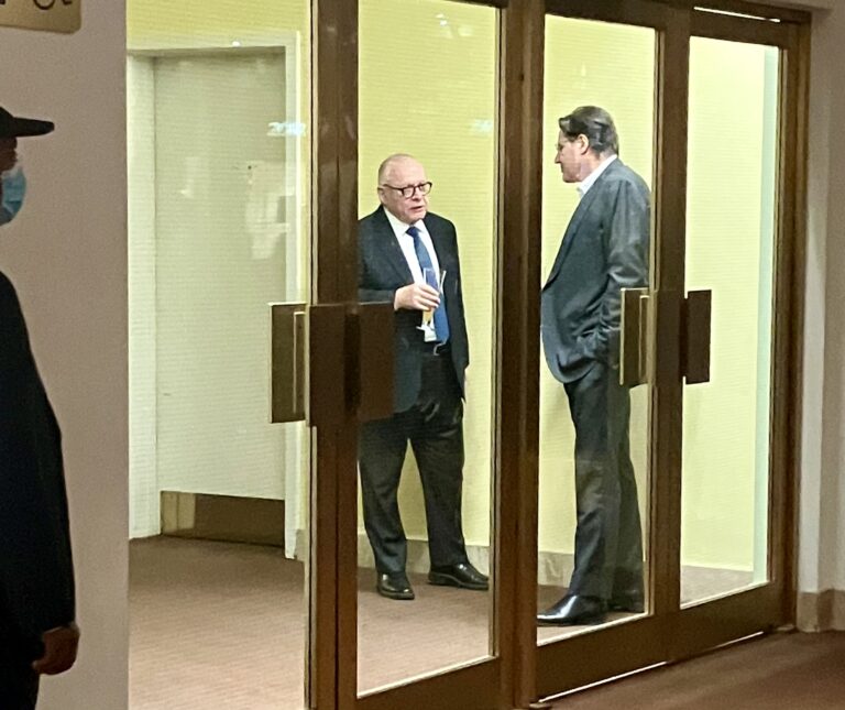 Canucks, Rutherford and Aquilini