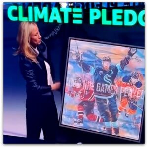 Kraken, Samantha Holloway