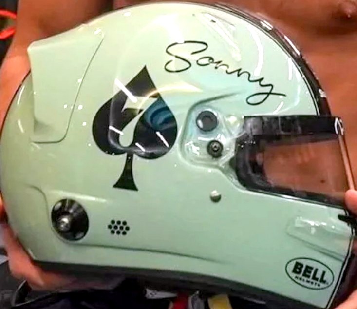 Kraken, F1 Helmet