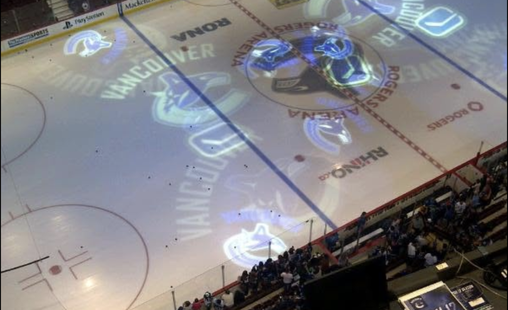Canucks, Press box