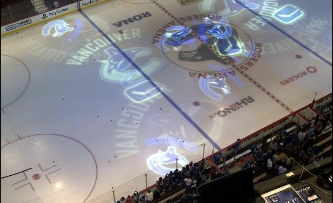 Canucks, Press box